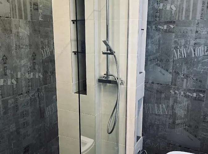 Maia Grand Lägenhet *